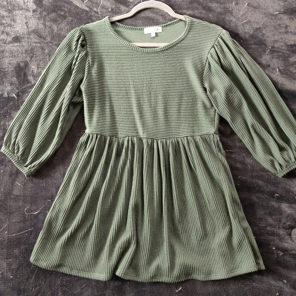 EUC Roolee Ribbed Peplum